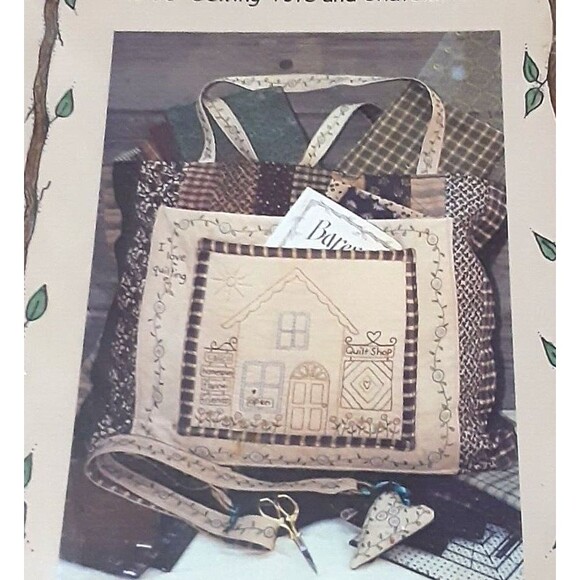 Bareroots sewing pattern tote bag & chatelaine #75 - Picture 3 of 3